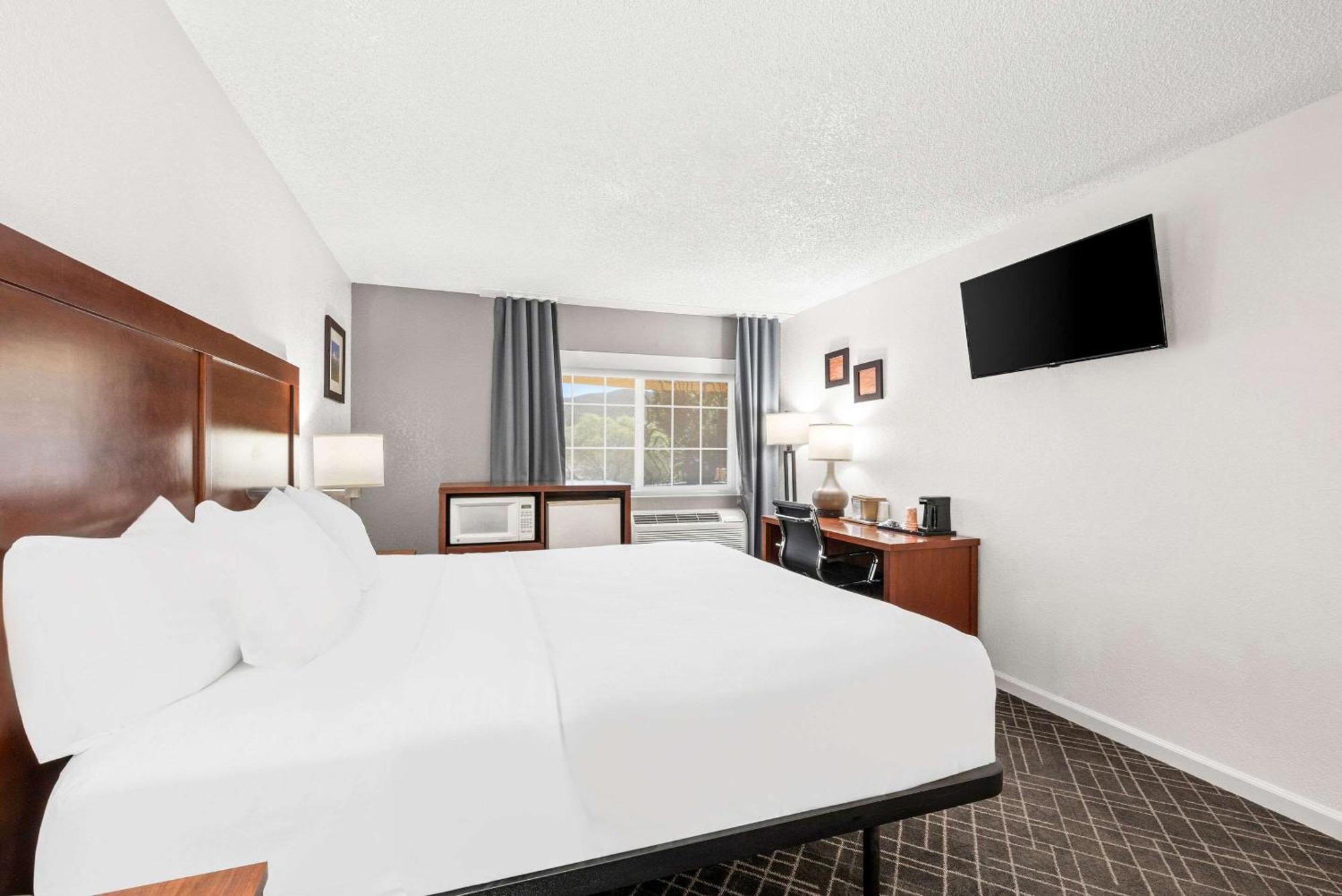 Comfort Inn Yreka I-5 Zewnętrze zdjęcie