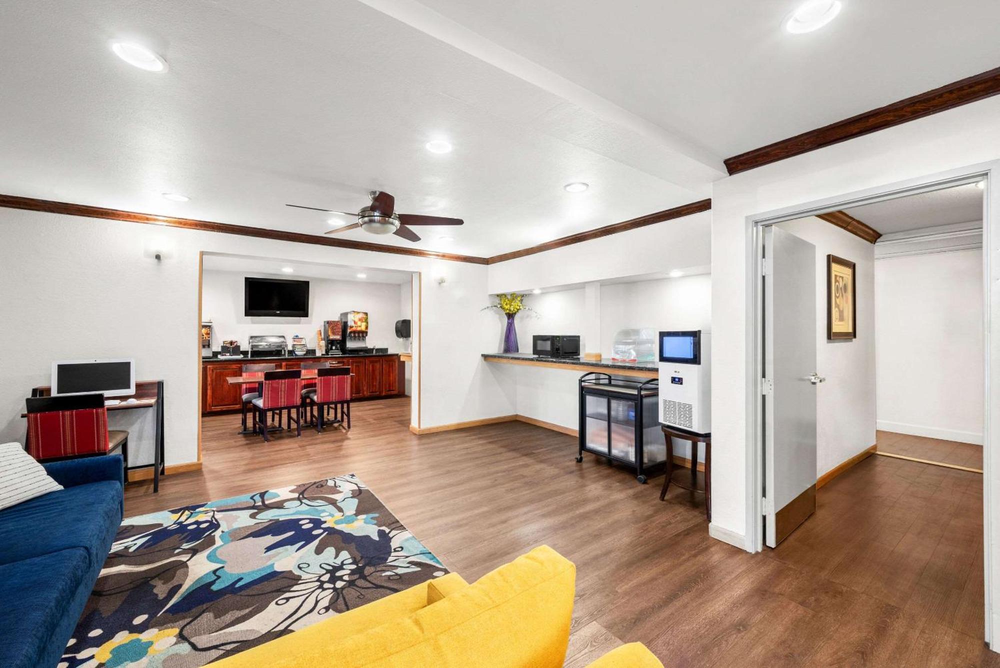 Comfort Inn Yreka I-5 Zewnętrze zdjęcie